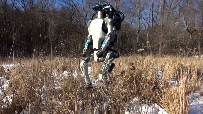  2030 Ditengarai Persaingan Manusia dengan Robot Makin Menjadi-jadi