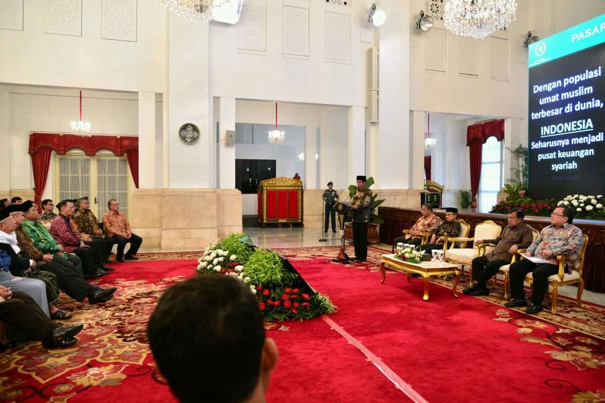  Jokowi Berharap Pasar Perbankan Syariah Indonesia Berkembang Pesat