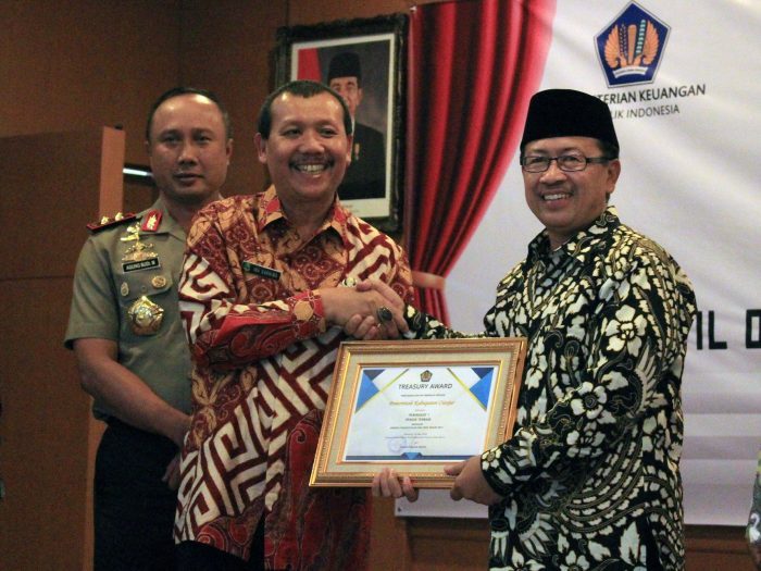  Kado #2TahunIRMHerman, Kabupaten Cianjur Raih Peringkat 1 Treasury Award