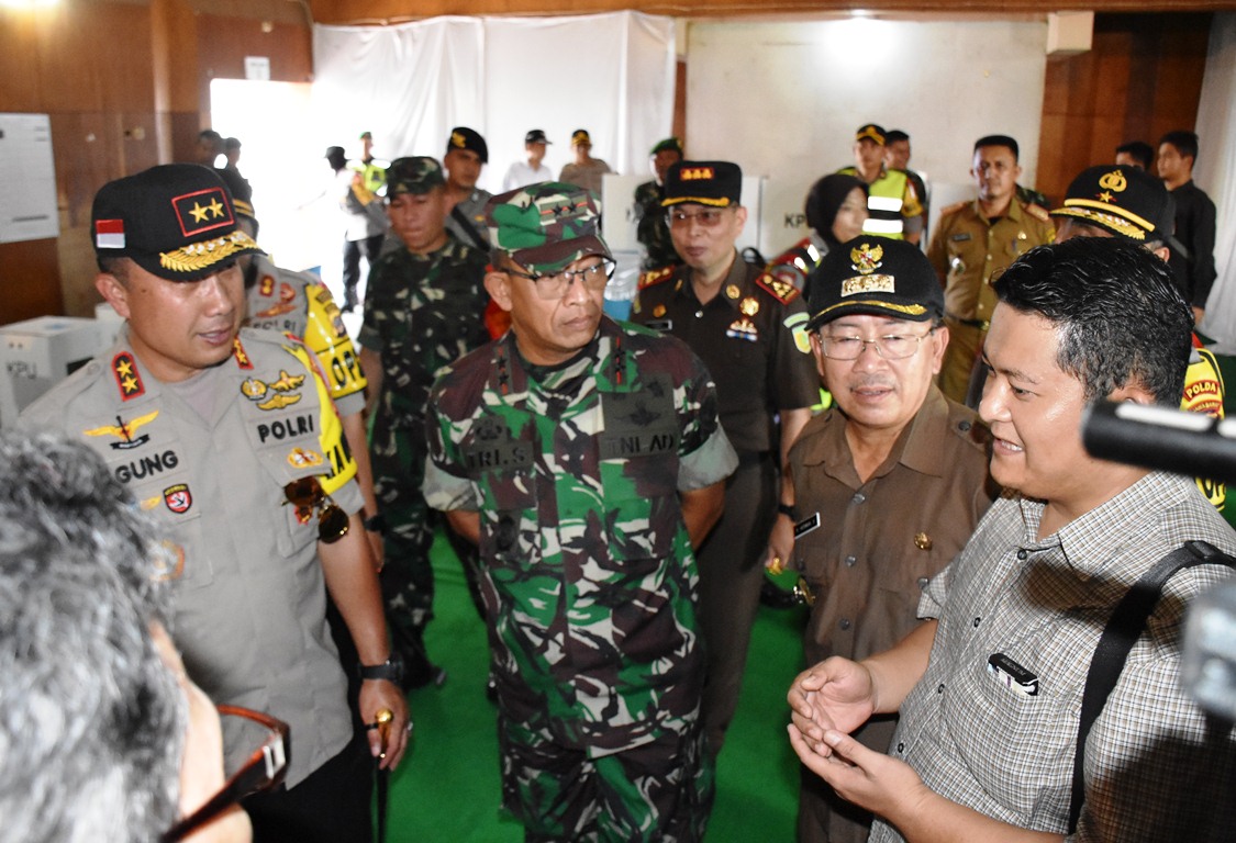  Jelang Pemilu,Kapolda Jabar dan Pangdam III/Siliwangi Kunjungi Cianjur