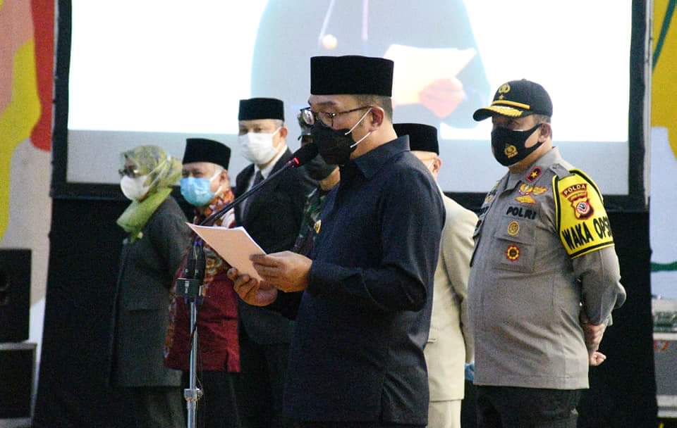  Ridwan Kamil Kukuhkan 7 Pejabat Sementara