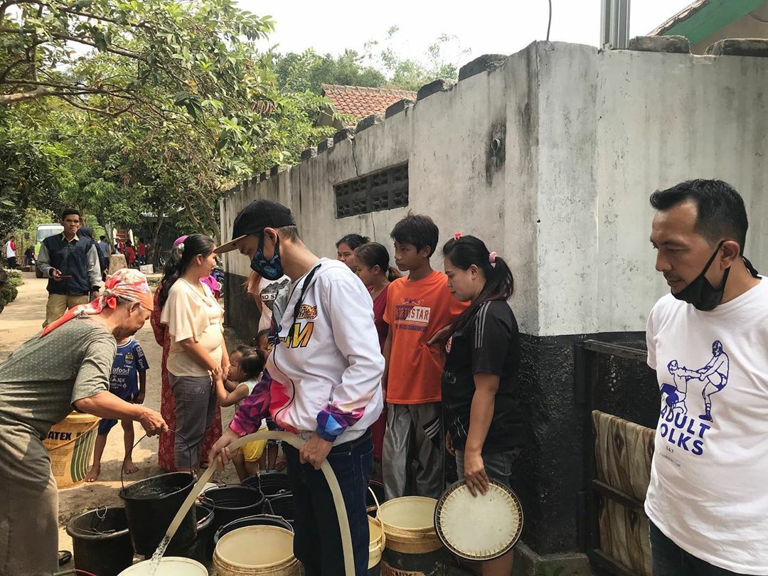  Kemarau Cianjur, Perumdam Kirim Air Bersih ke Perkampungan Warga