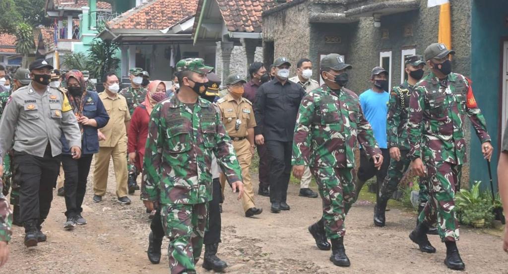  TNI Manunggal Membangun Desa di Kecamatan Mande
