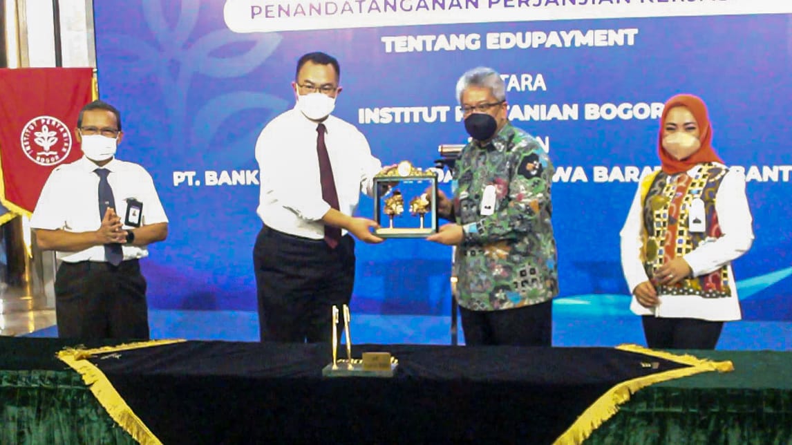  bank bjb dan IPB University Sepakati Kerja Sama Layanan Perbankan