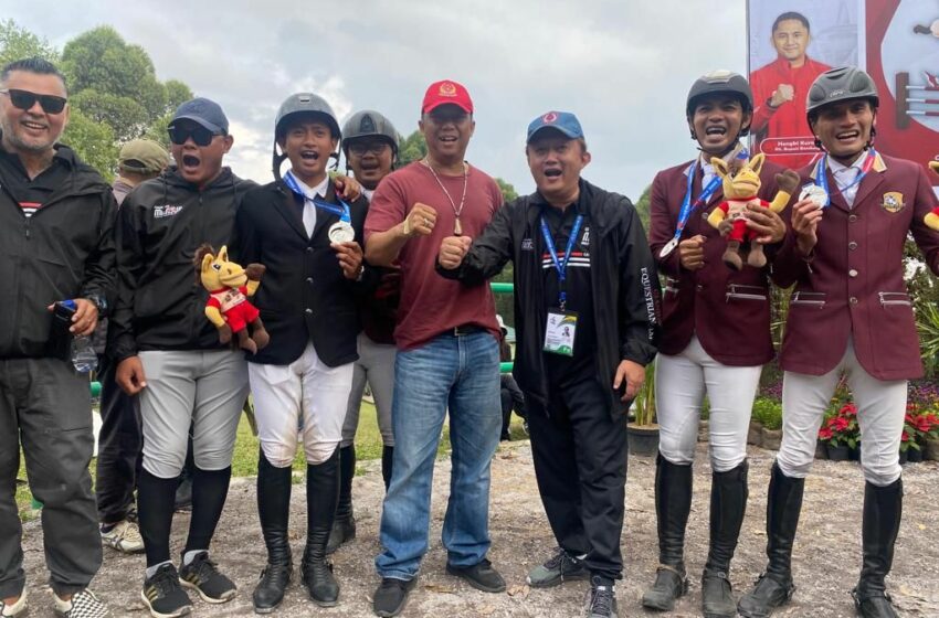  Atlet Cabor Berkuda Cianjur Kembali Sumbangkan Mendali Perak di Porprov 2022