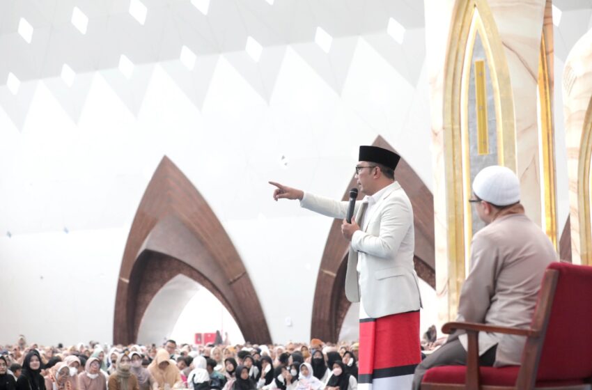 Masjid Raya Al Jabbar Makin Aktif Dipakai Majelis Taklim