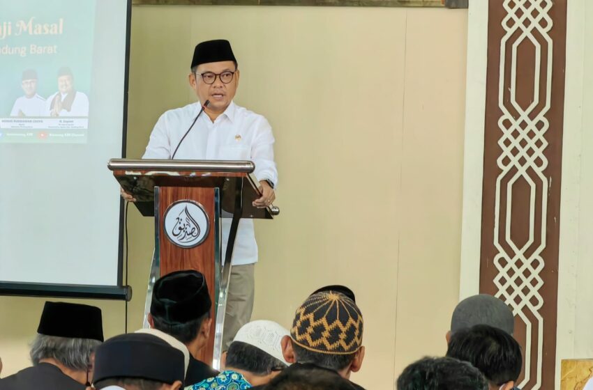 Pelayanan Haji Indonesia Makin Baik, Kang Ace Ajak Jamaah Haji Disiplin, Fokus Ibadah dan Kompak