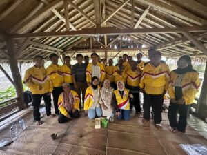 Sapa Warga di Peloksok, Teh Metty Ajak Kader Golkar Cianjur Bersiap Menangkan Pemilu 2024