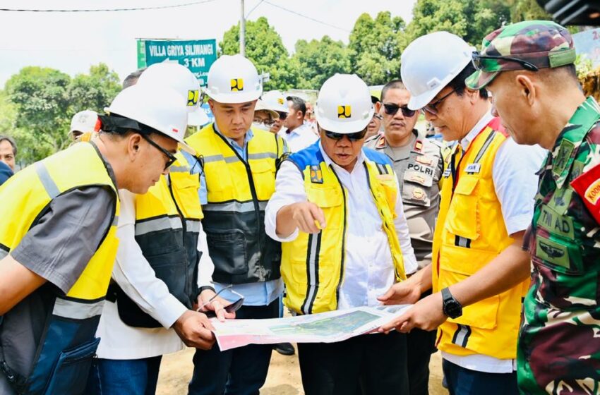 Tinjau Pembangunan Infrastruktur di Kabupaten Bogor, Bey Machmudin: Ini Bentuk Kehadiran Pemerintah untuk Masyaraka