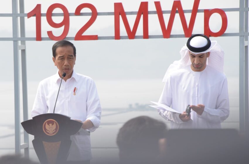  Presiden Jokowi Resmikan PLTS Terapung Cirata