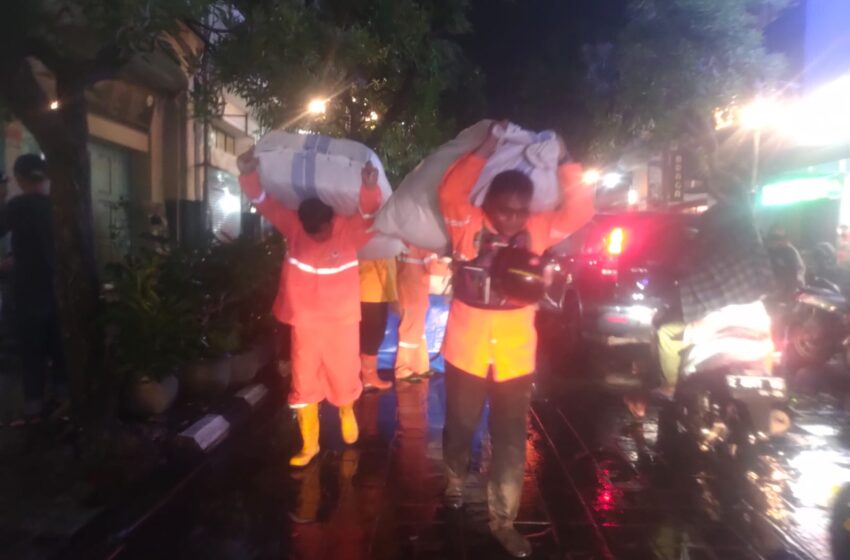 Banjir Bandang di Kawasan Braga, 150 Orang Dievakuasi