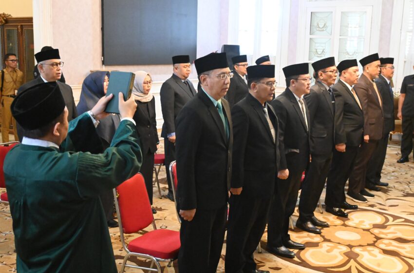  Bupati Cianjur Lantik 14 Pejabat Pimpinan Tinggi Pratama, Tegaskan Pentingnya Integritas dan Etika Jabatan